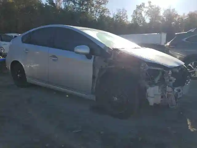 JTDKN3DU8F1956404 2015 TOYOTA PRIUS-3