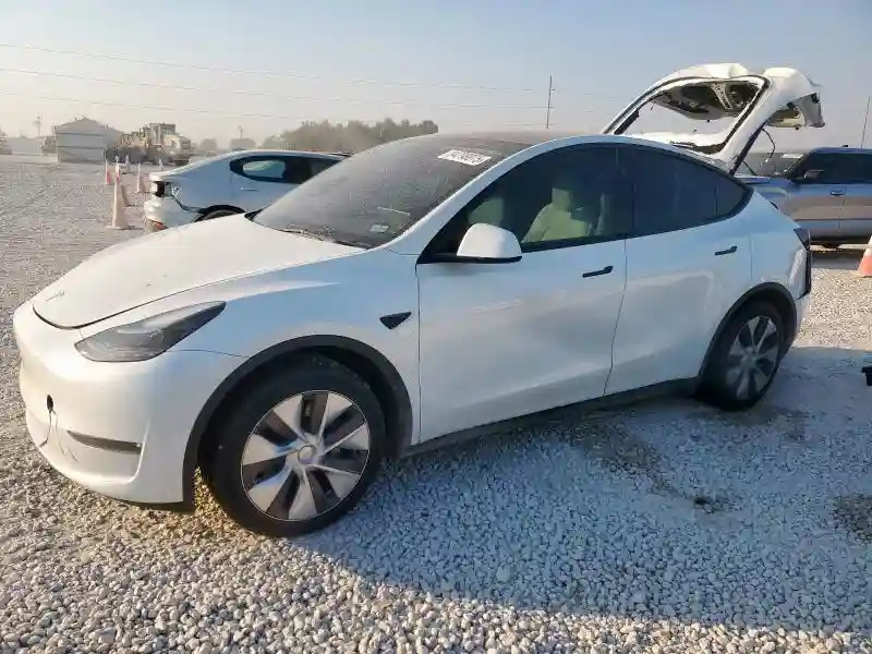 7SAYGDEE2PA166803 2023 TESLA MODEL Y-0