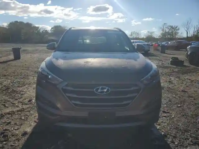 KM8J3CA28GU159120 2016 HYUNDAI TUCSON-4