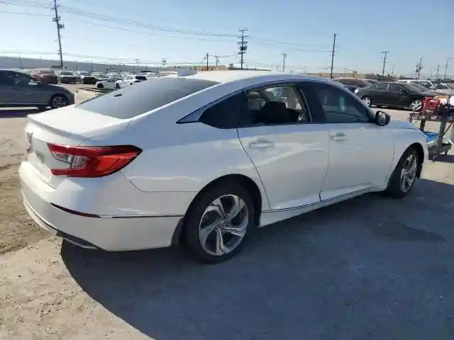 1HGCV1F42JA226133 2018 HONDA ACCORD-2