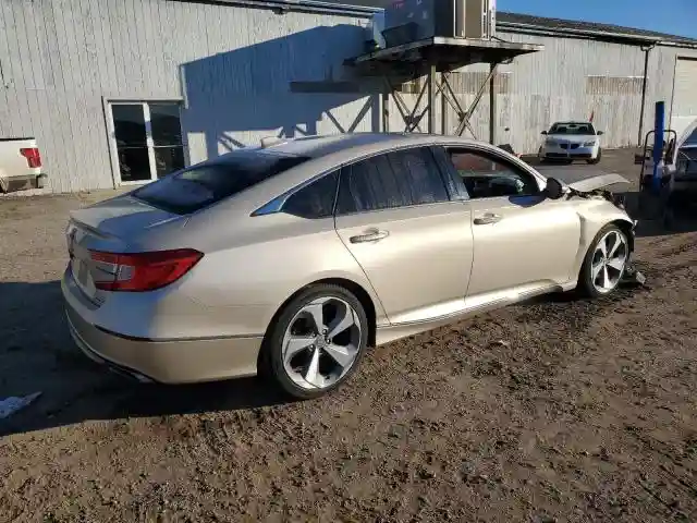 1HGCV1F90JA059279 2018 HONDA ACCORD-2