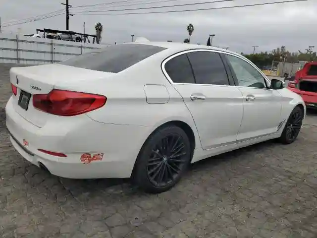 WBAJA9C55JB033169 2018 BMW 5 SERIES-2