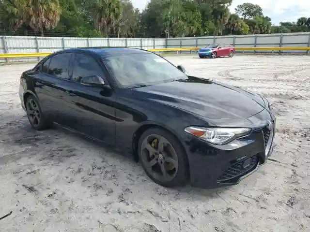 ZARFAMAN8K7598220 2019 ALFA ROMEO GIULIA-3
