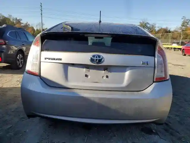 JTDKN3DU8F1956404 2015 TOYOTA PRIUS-5