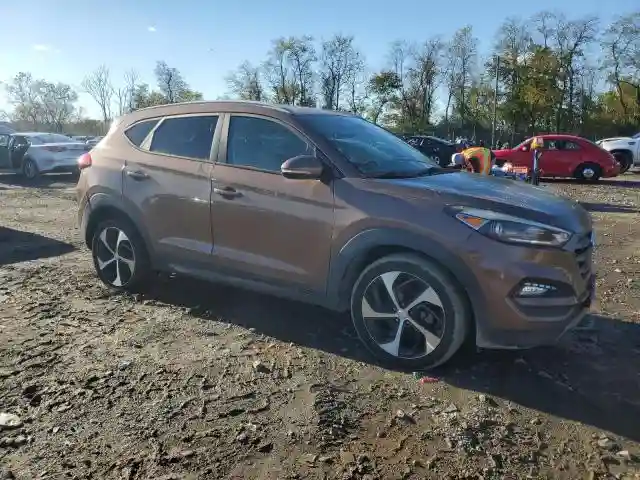 KM8J3CA28GU159120 2016 HYUNDAI TUCSON-3