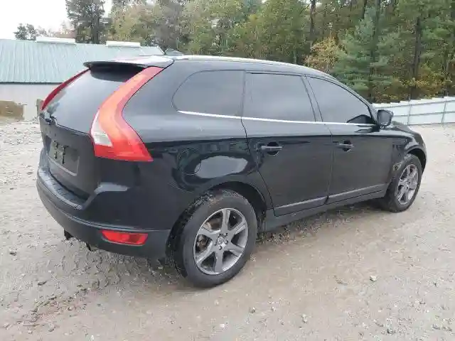 YV4902DZ5D2426172 2013 VOLVO XC60-2