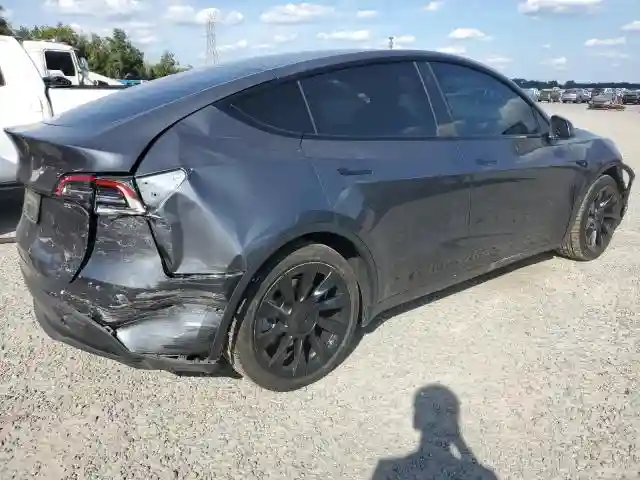 7SAYGAEE6NF309816 2022 TESLA MODEL Y-2