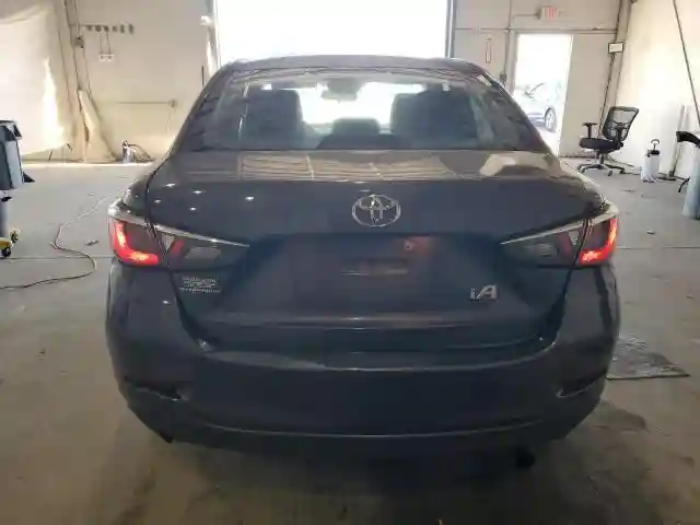 3MYDLBYV4HY156257 2017 TOYOTA YARIS-5