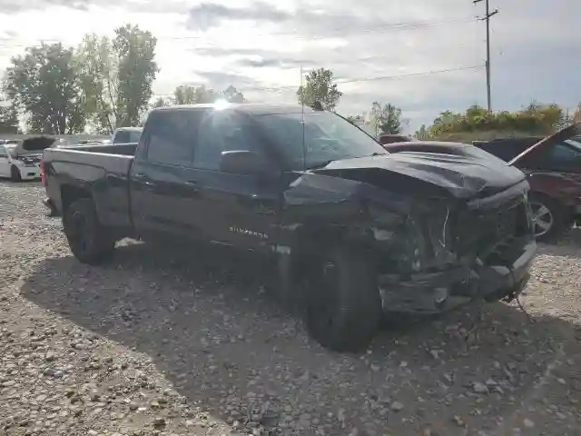 1GCVKREC8HZ104007 2017 CHEVROLET ALL MODELS-3