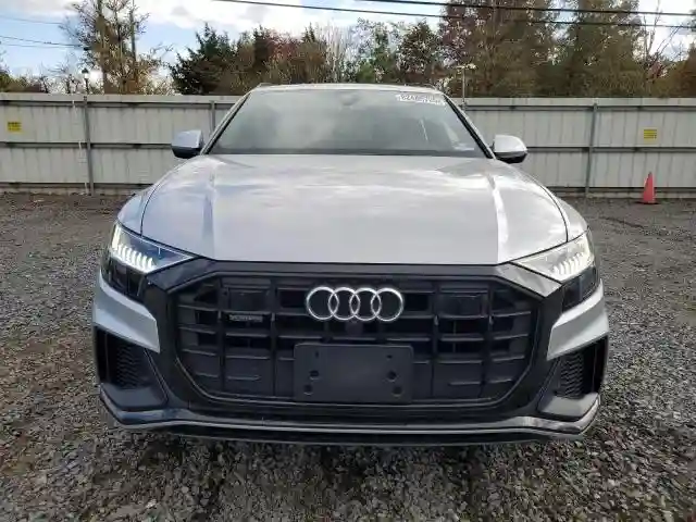 WA1EVAF14KD020254 2019 AUDI Q8-4