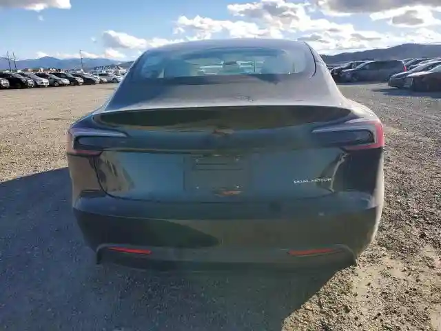 5YJ3E1EB7SF078939 2025 TESLA MODEL 3-5