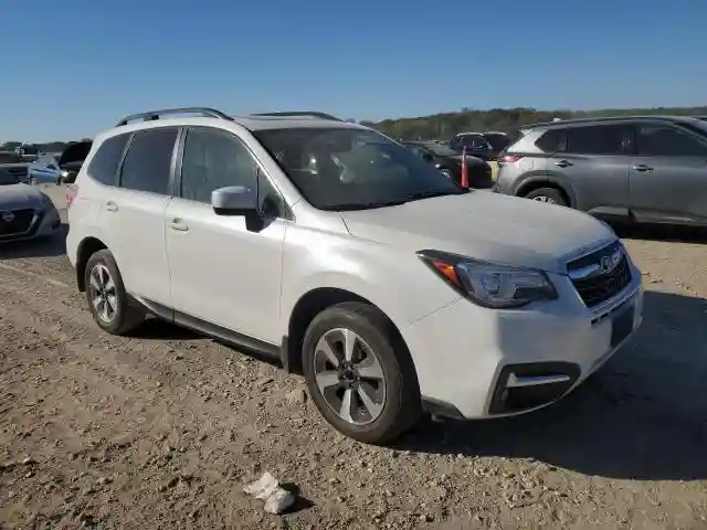 JF2SJARCXHH560034 2017 SUBARU FORESTER-3