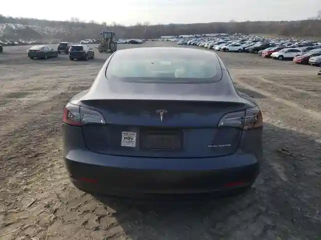 5YJ3E1EB8MF032510 2021 TESLA MODEL 3-5