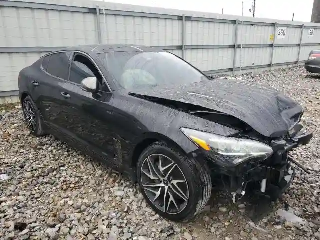 KNAE35LD2P6127961 2023 KIA STINGER-3