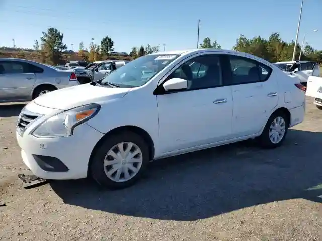 3N1CN7AP8JL841803 2018 NISSAN VERSA-0