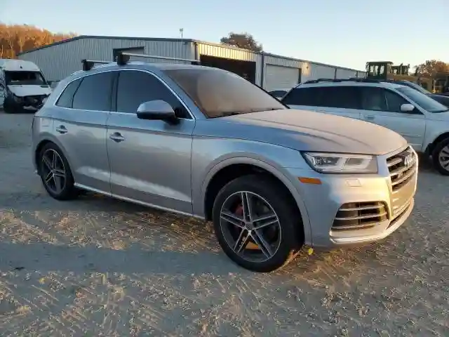 WA1B4AFY6K2001008 2019 AUDI SQ5-3