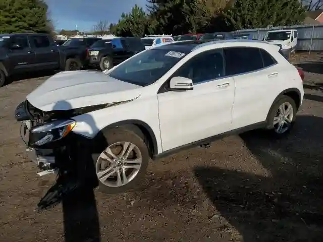 WDCTG4GB2KU007111 2019 MERCEDES-BENZ GLA-CLASS-0