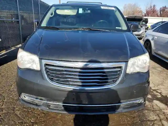 2A4RR5DG9BR612542 2011 CHRYSLER MINIVAN-4