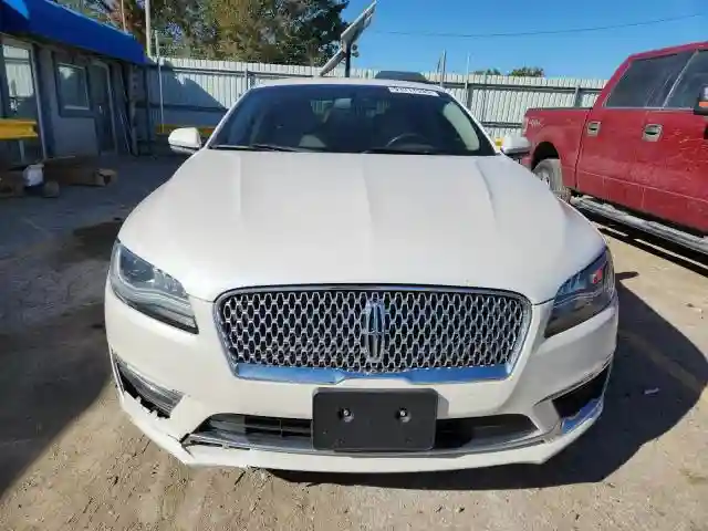 3LN6L5KU9JR615884 2018 LINCOLN MKZ-4
