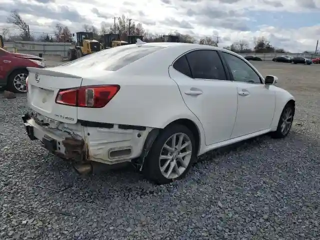 JTHCF5C25B5046336 2011 LEXUS IS-2