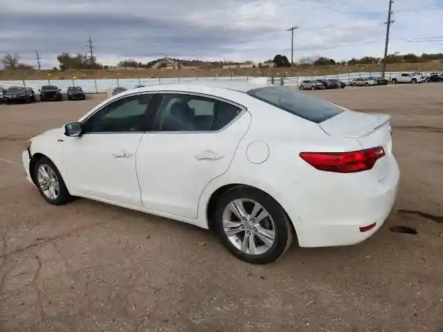 19VDE3F36DE301142 2013 ACURA ILX-1