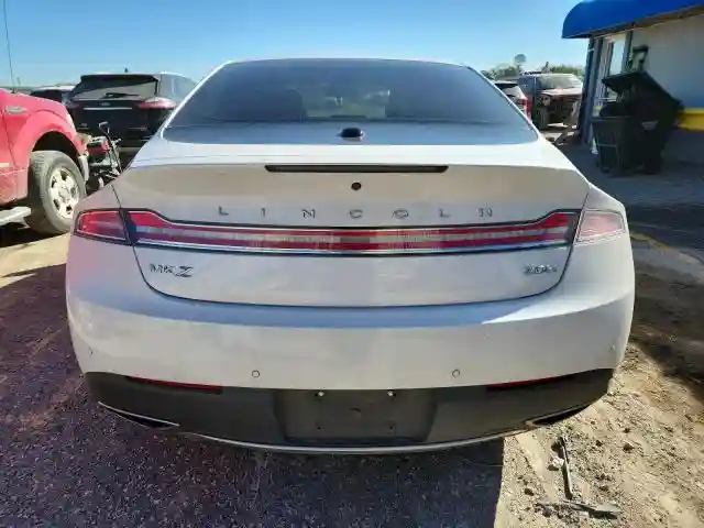 3LN6L5KU9JR615884 2018 LINCOLN MKZ-5