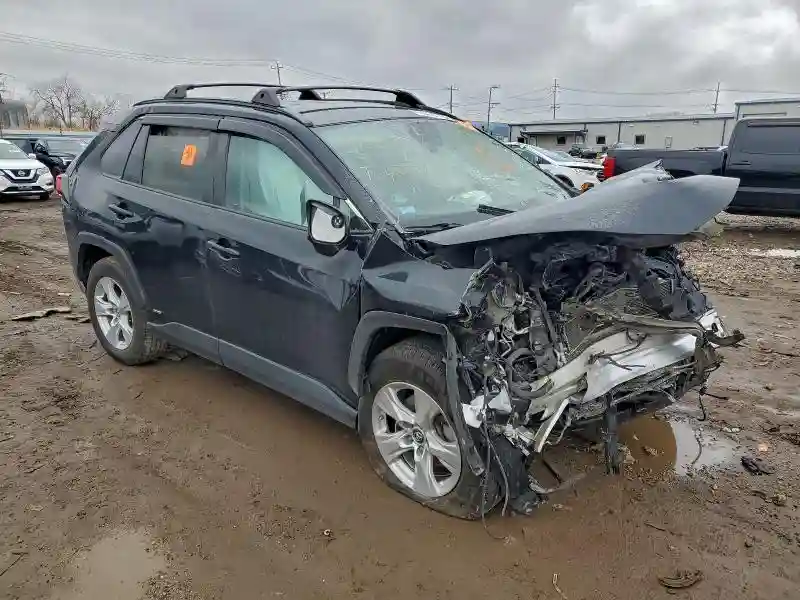 2T3LWRFV3LW081305 2020 TOYOTA RAV4-3