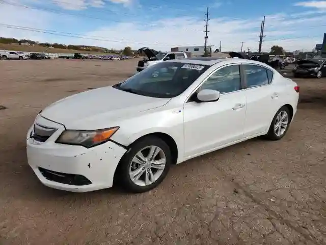 19VDE3F36DE301142 2013 ACURA ILX-0
