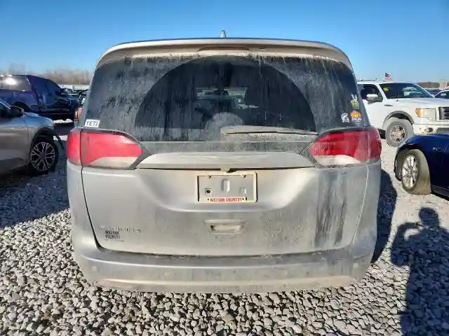 2C4RC1BG6HR771028 2017 CHRYSLER PACIFICA-5