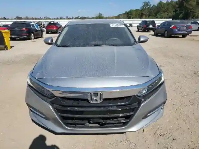 1HGCV3F12JA009604 2018 HONDA ACCORD-4