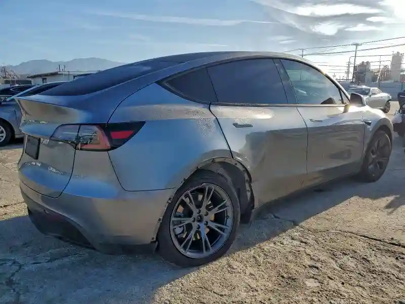 7SAYGDEE2SF279176 2025 TESLA MODEL Y-2