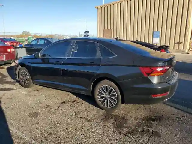 3VWCB7BU5KM192352 2019 VOLKSWAGEN JETTA-1