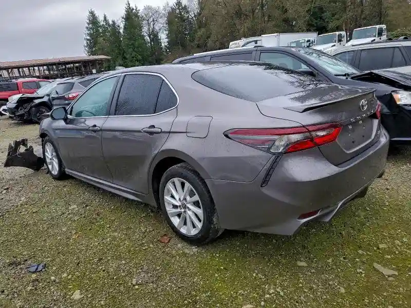 4T1G11AK1NU059829 2022 TOYOTA CAMRY-1