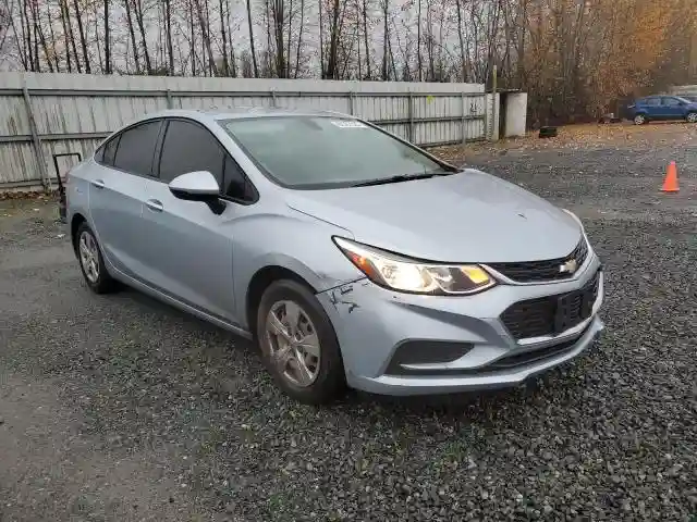 1G1BC5SM8H7269498 2017 CHEVROLET CRUZE-3