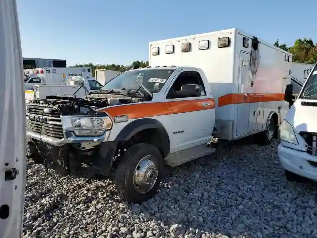 3C7WRKCL5KG646671 2019 RAM 4500-0