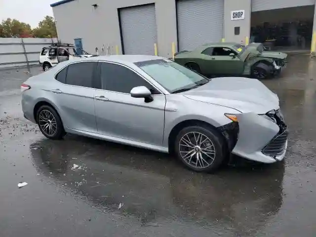 4T1C31AK5LU531584 2020 TOYOTA CAMRY-3
