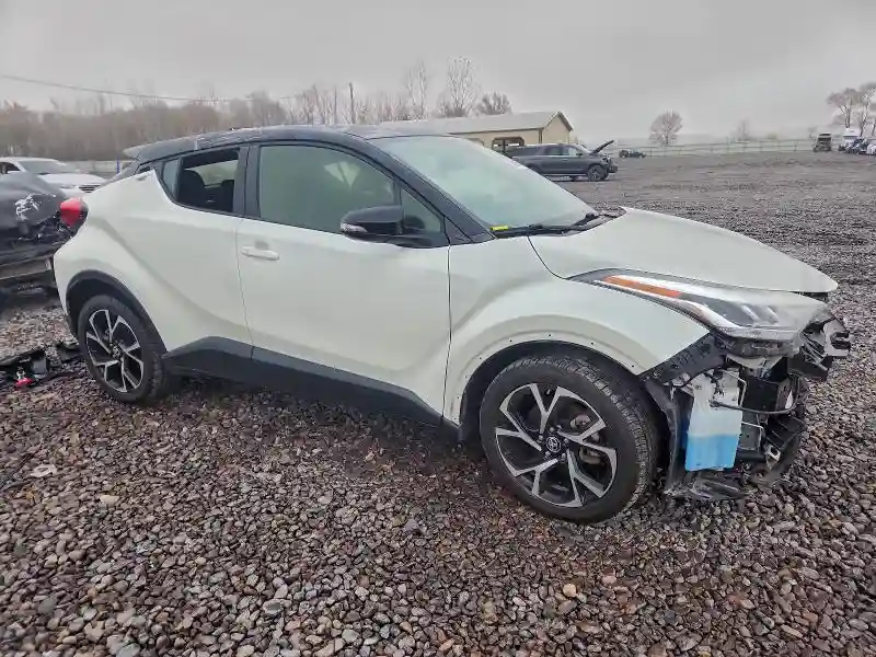 JTNKHMBX6L1067408 2020 TOYOTA C-HR-3