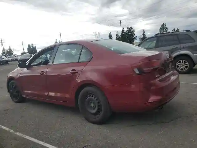 3VW267AJ2GM245586 2016 VOLKSWAGEN JETTA-1