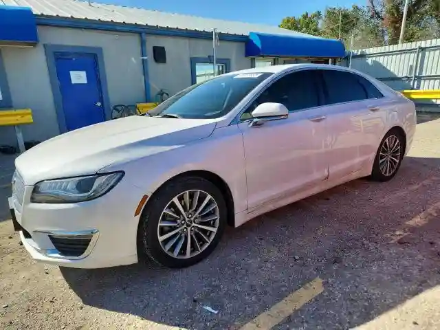 3LN6L5KU9JR615884 2018 LINCOLN MKZ-0