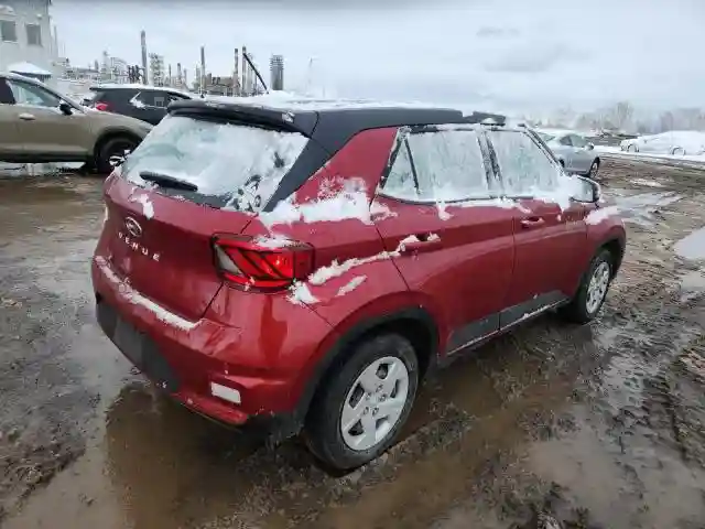 KMHRB8A33SU378426 2025 HYUNDAI VENUE-2