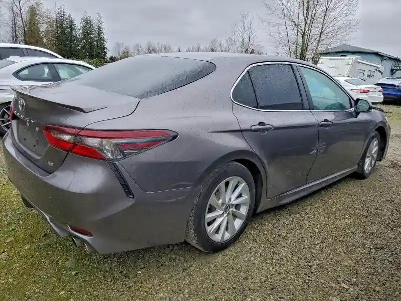 4T1G11AK1NU059829 2022 TOYOTA CAMRY-2