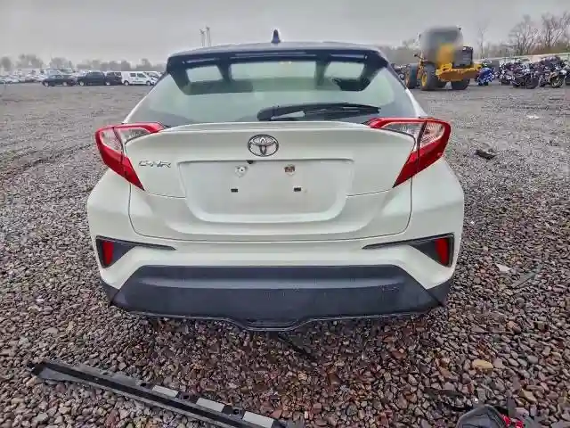 JTNKHMBX6L1067408 2020 TOYOTA C-HR-5