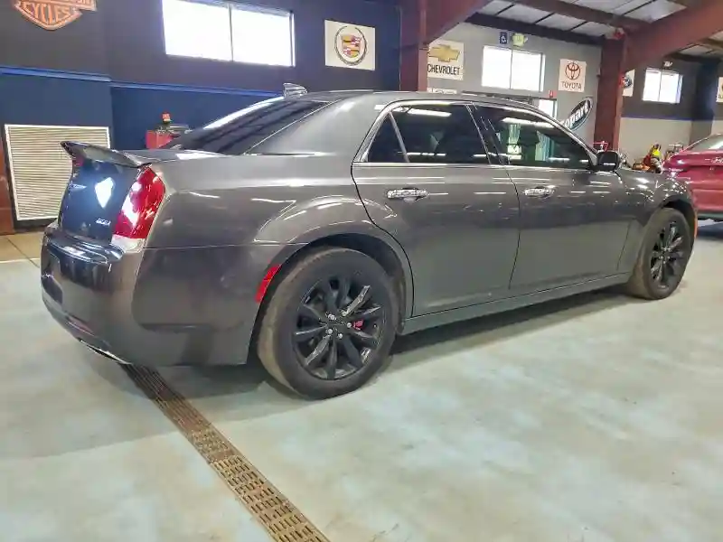 2C3CCAKG0KH534364 2019 CHRYSLER 300-2
