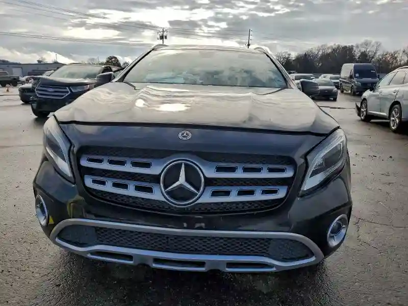 WDCTG4EB2KU007158 2019 MERCEDES-BENZ GLA-CLASS-4