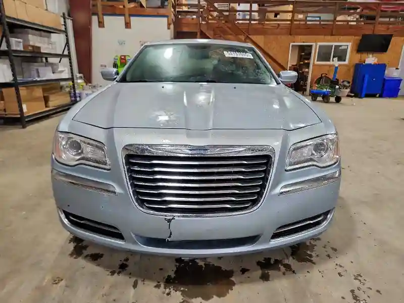 2C3CCAAG6DH697413 2013 CHRYSLER 300-4