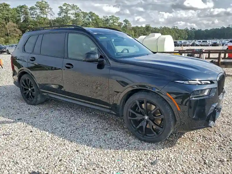 5UX23EM0XR9S34239 2024 BMW X7-3