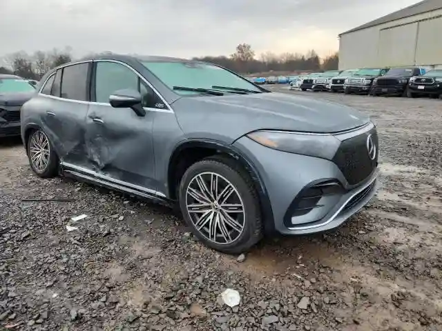 4JGDM2EB4PA002037 2023 MERCEDES-BENZ EQS SUV 45-3