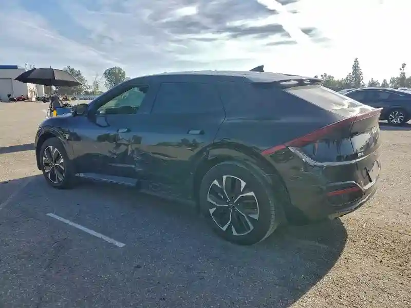 KNDC44LA8R5194631 2024 KIA EV6 GT LIN-1