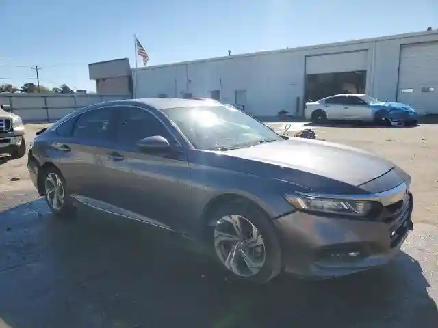 1HGCV1F44JA228451 2018 HONDA ACCORD-3