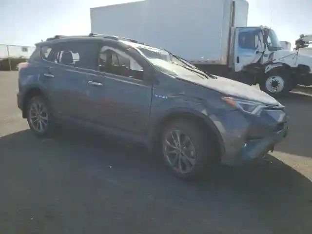 JTMDJREVXHD147907 2017 TOYOTA RAV4-3